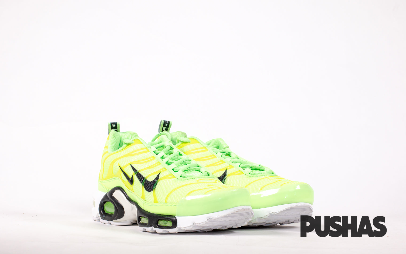Nike air 2025 max plus overbranding