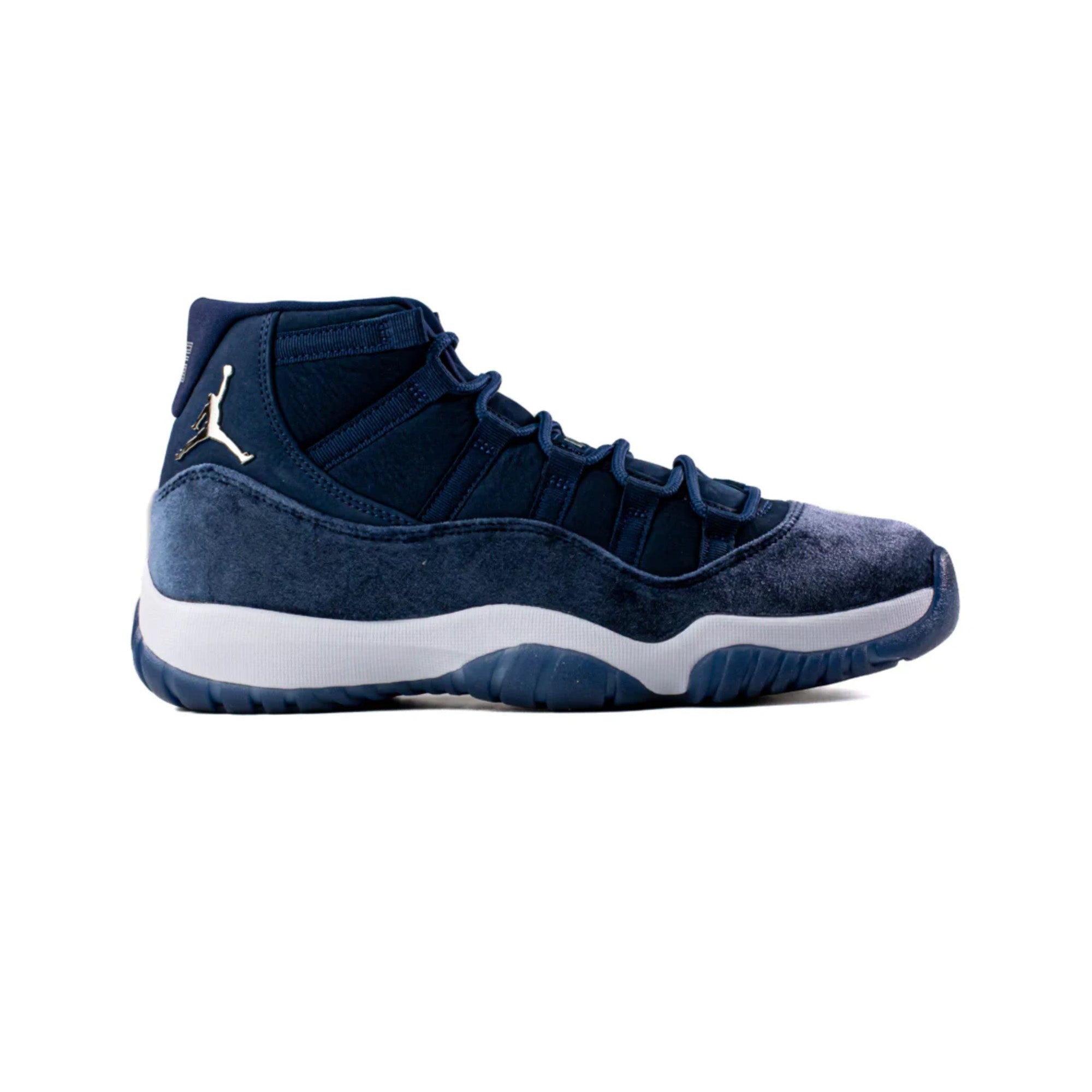 Midnight navy 11s on sale