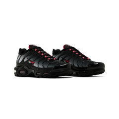 air_max_plus_black_gradient_red_2019_2