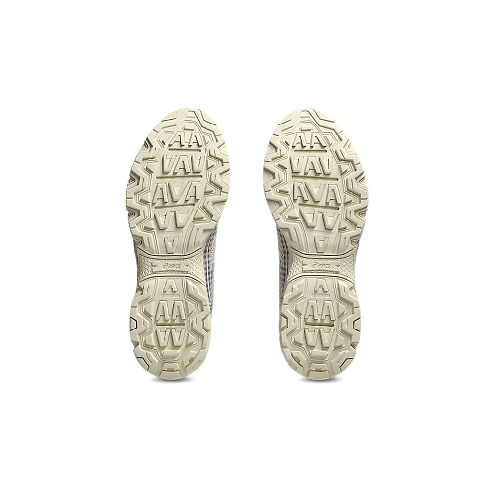 ASICS-Gel-Venture-6-Story-mfg.-Vanilla-Violet-Quartz-Gingham-2025-6