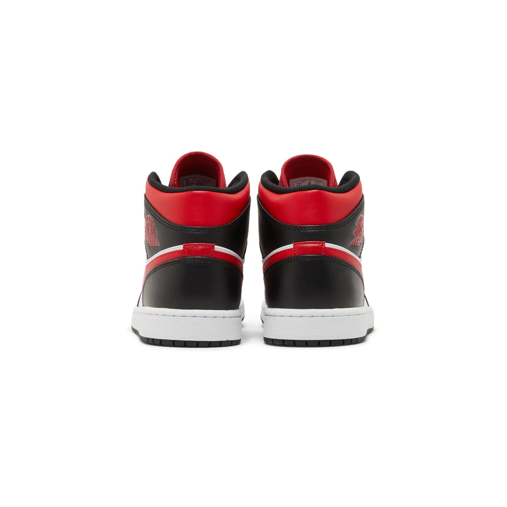 Air-Jordan-1-Mid-Bred-Toe-GS-2022-4