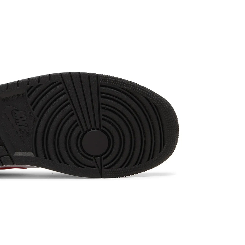 Air-Jordan-1-Mid-Bred-Toe-GS-2022-8