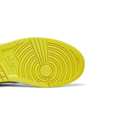 Air-Jordan-1-Mid-SE-‘Voltage-Yellow’-W-(2021)-sole-close-up