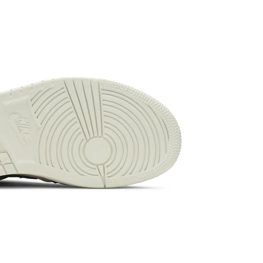 Air-Jordan-1-Mid-W-‘Burgundy-Dusty-Pink’-8