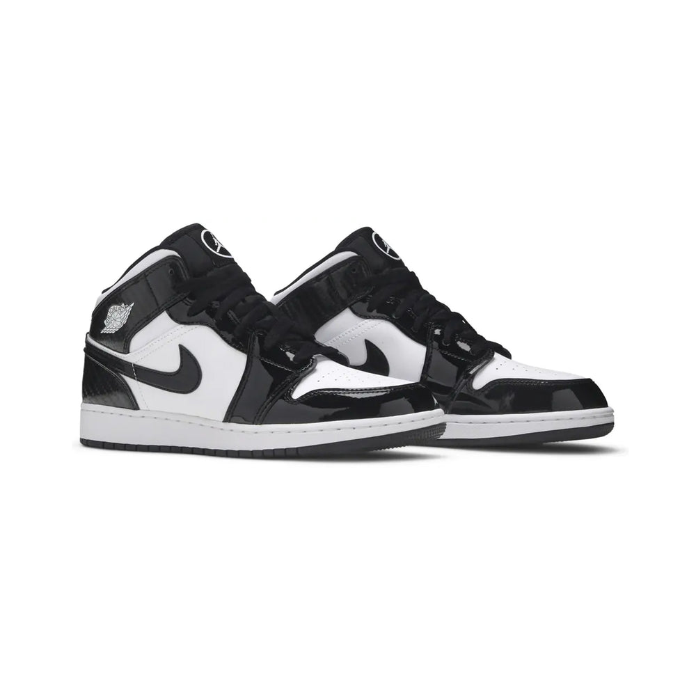 Air-Jordan-1-Mid-‘Carbon-Fiber-All-Star’-GS-front-side