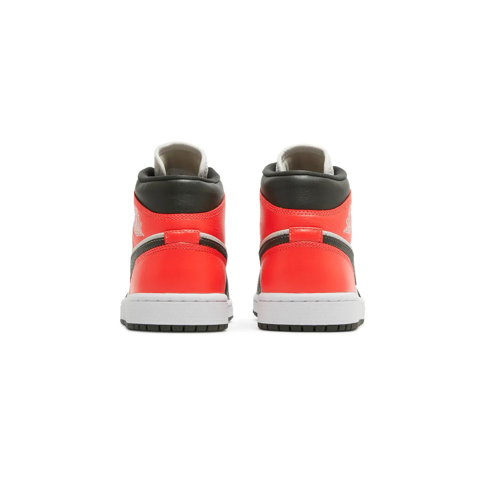 Air-Jordan-1-Mid-‘Newsprint-Light-Orewood-Brown’-W-(2022)-4