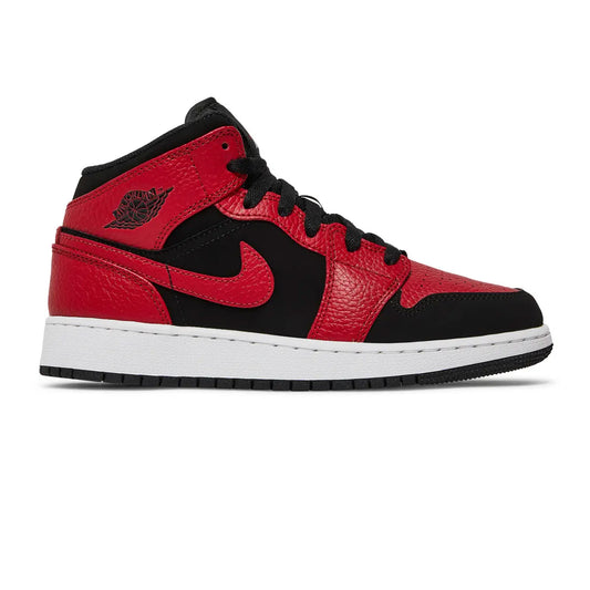 Air-Jordan-1-Mid-‘Reverse-Bred’-GS-(2018)-1