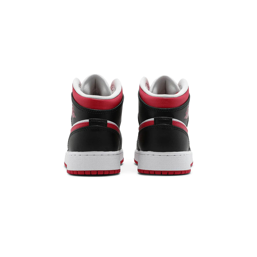 Air-Jordan-1-Mid-‘Very-Berry’-GS-4