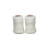 Air-Jordan-1-Retro-High-OG-‘Sail’-(2017)-4