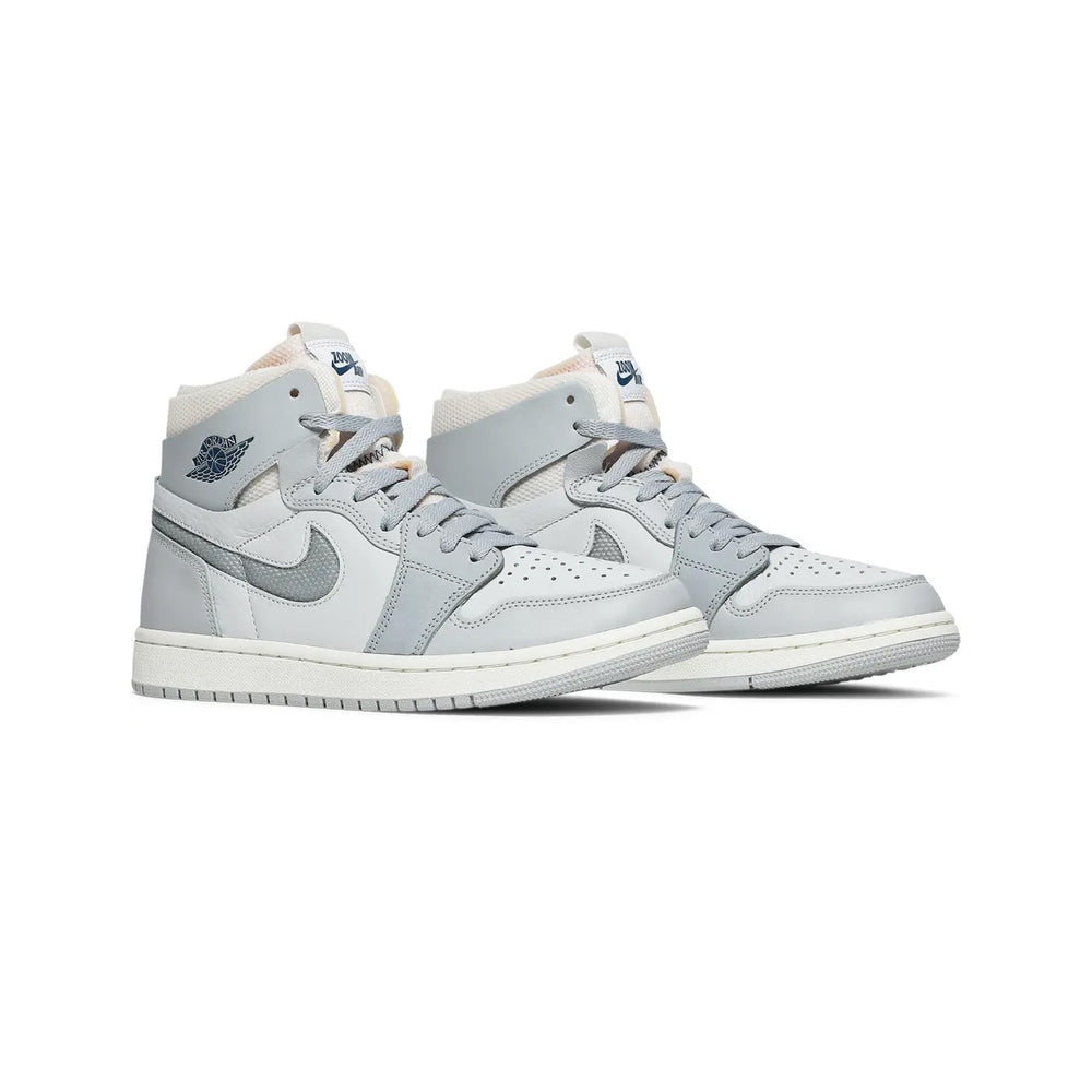 Air-Jordan-1-Zoom-CMFT-‘Photon-Dust’-front-side