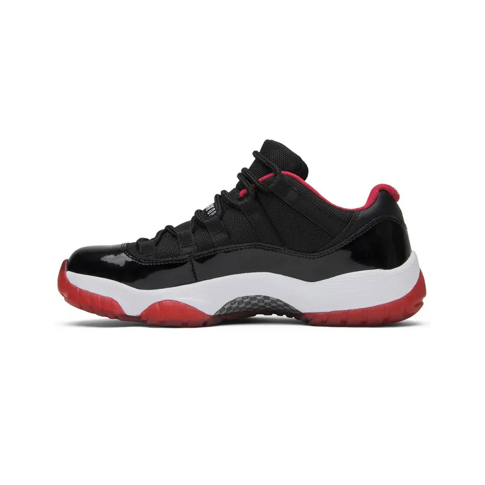 Air-Jordan-11-Retro-Low-‘Bred’-(2015)-3