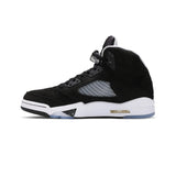 Air-Jordan-5-‘Oreo’-(2021)-side-2