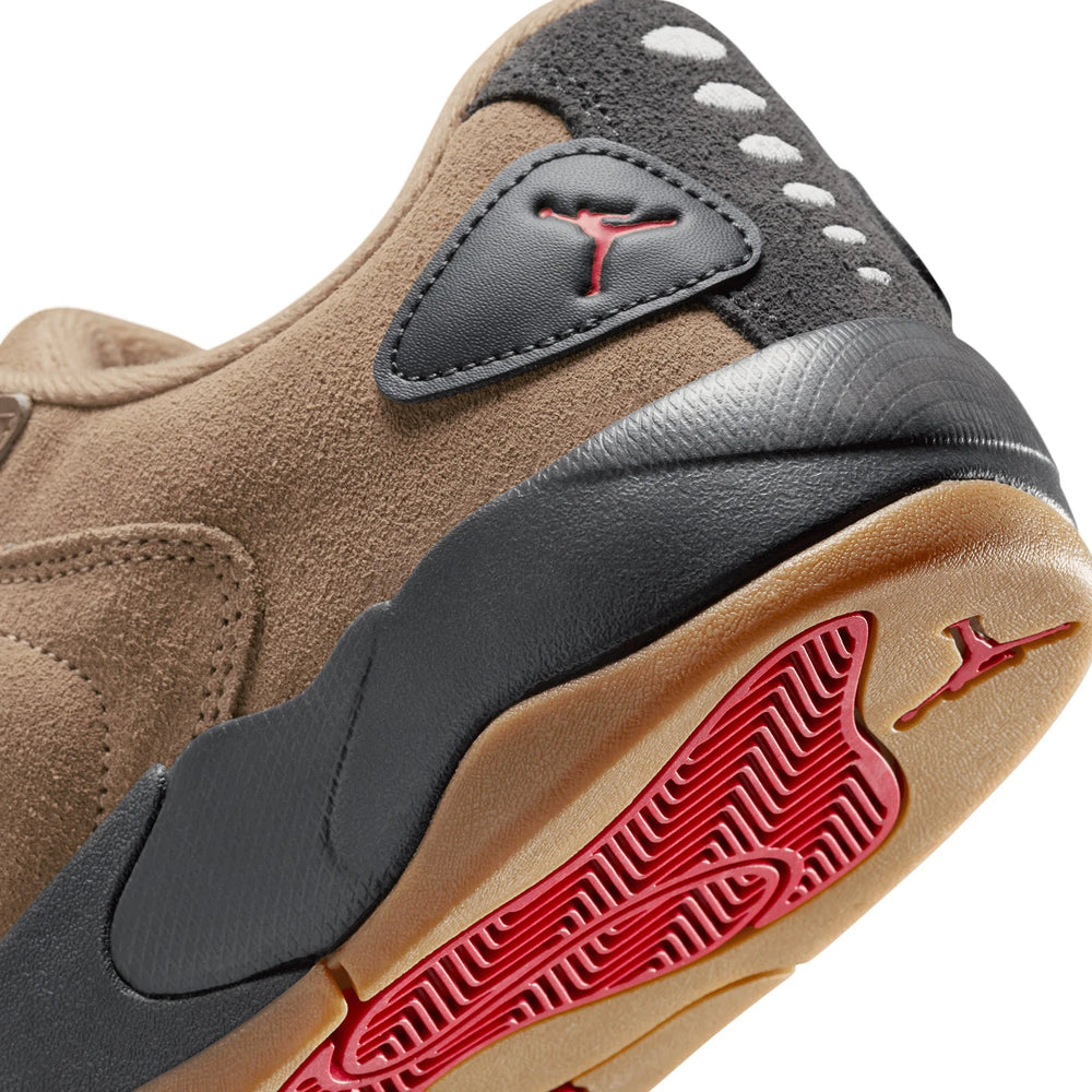 air_jordan_session_khaki_anthracite_gum_6