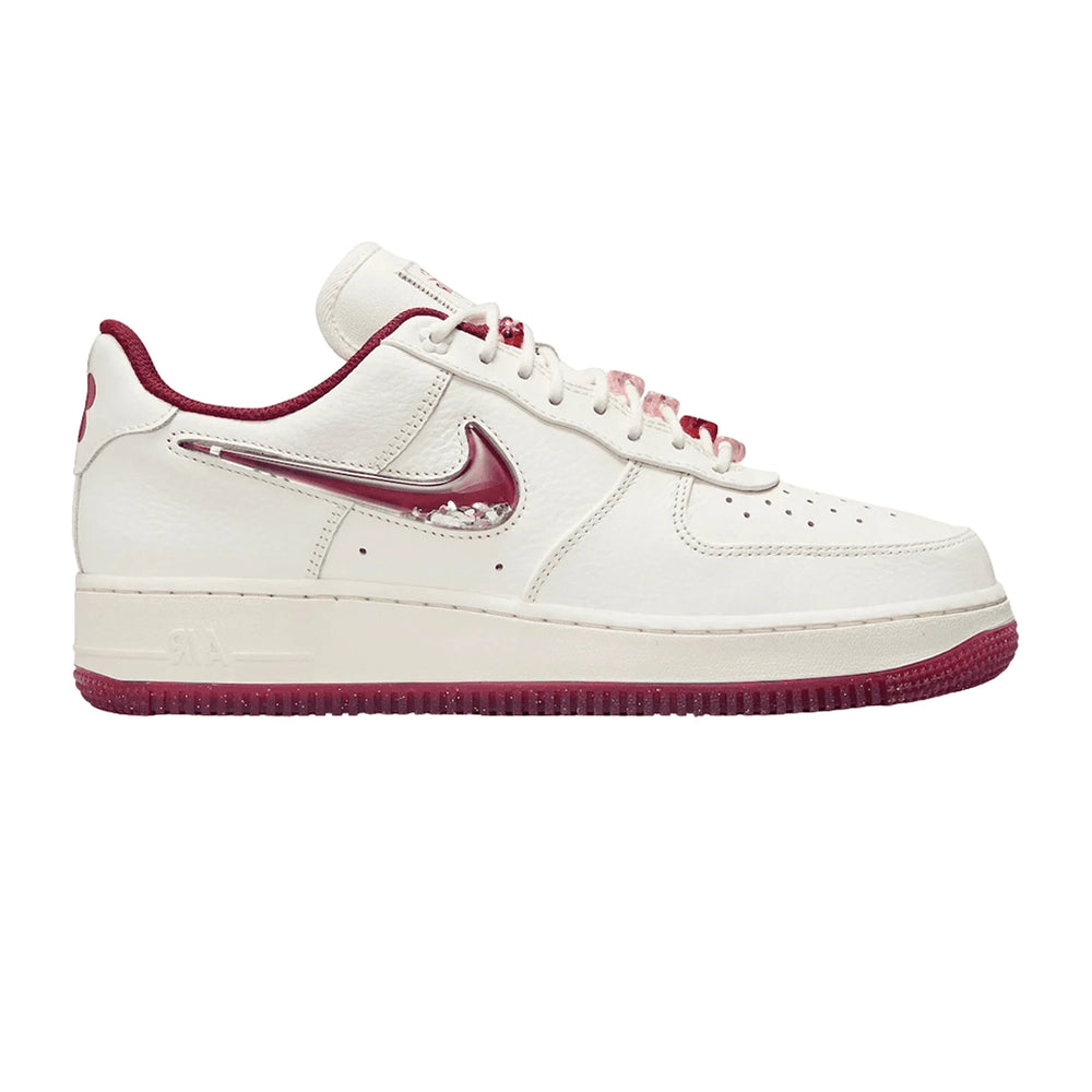 nike_air_force_1_low_07_se_prm_valentines_day_womens_2024_1
