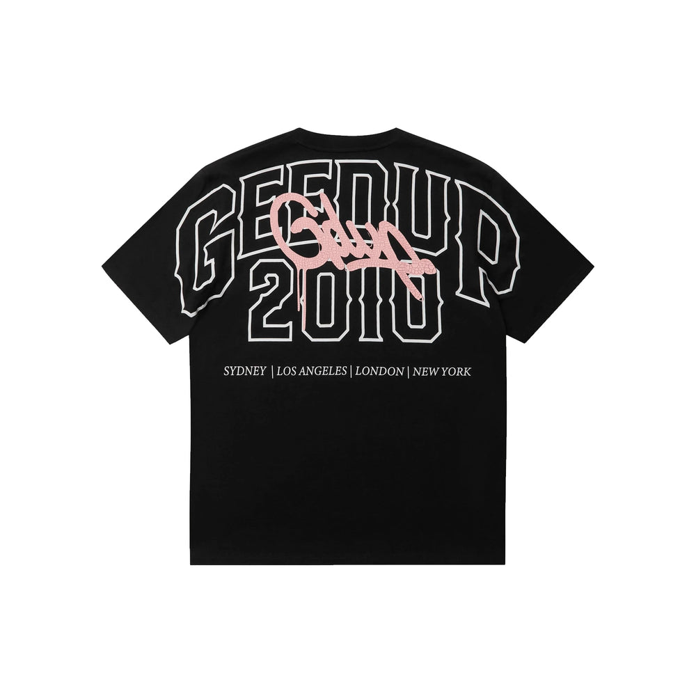 geedup_core_handstyle_t_shirt_black_pink_2025_1