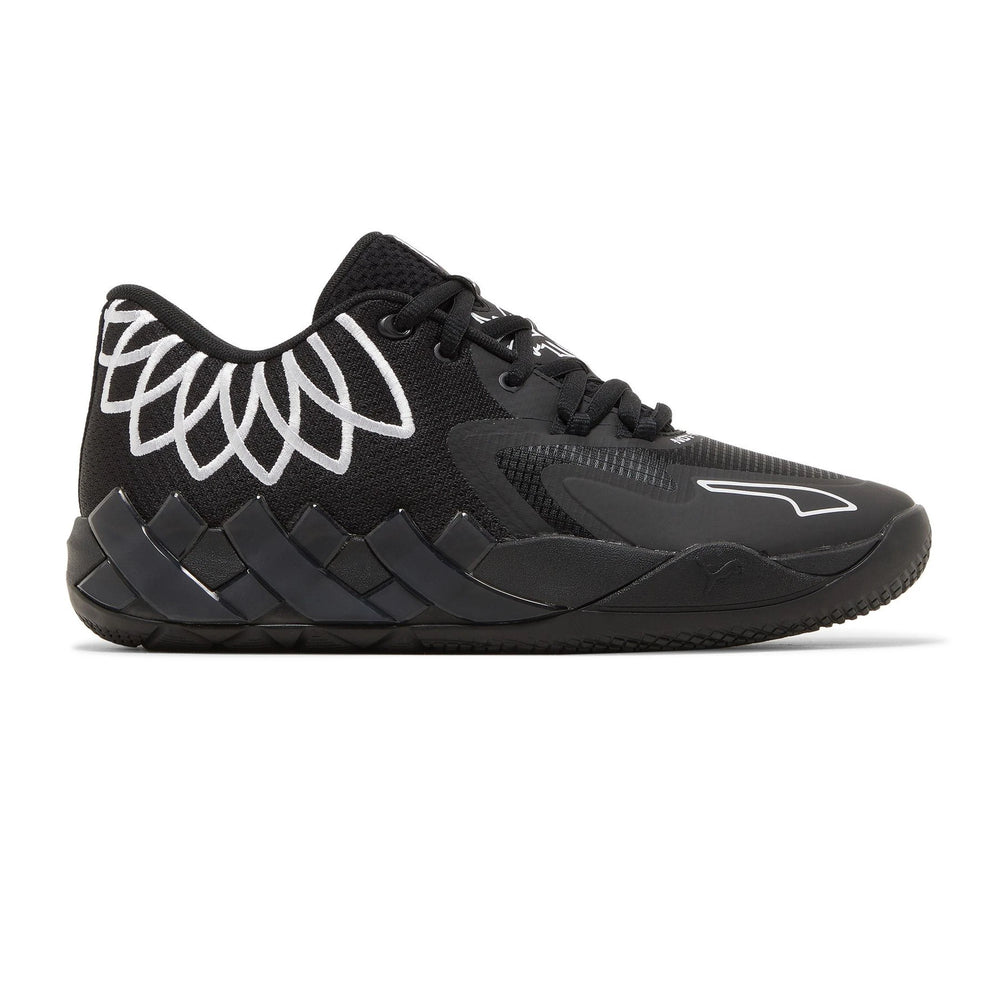 mb01_lamelo_ball_lo_black_white_2022_1