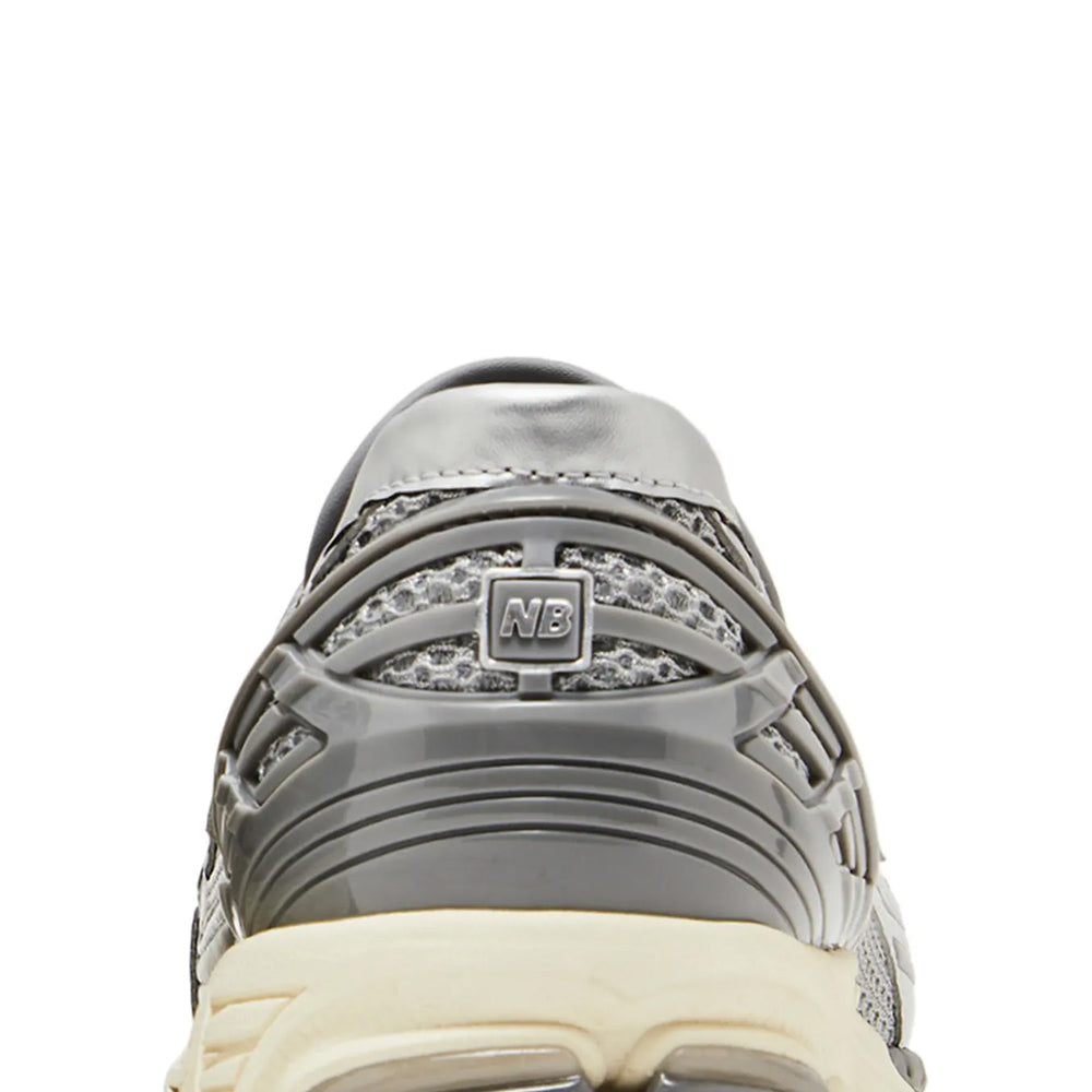 New-Balance-1906L-‘Metallic-Silver’-(2024)-8