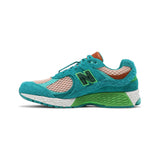 New-Balance-2002R-x-Salehe-Bembury-'Water-Be-The-Guide'-(2021)-side-2