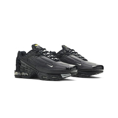 nike_air_max_plus_3_black_wolf_grey_2019_2