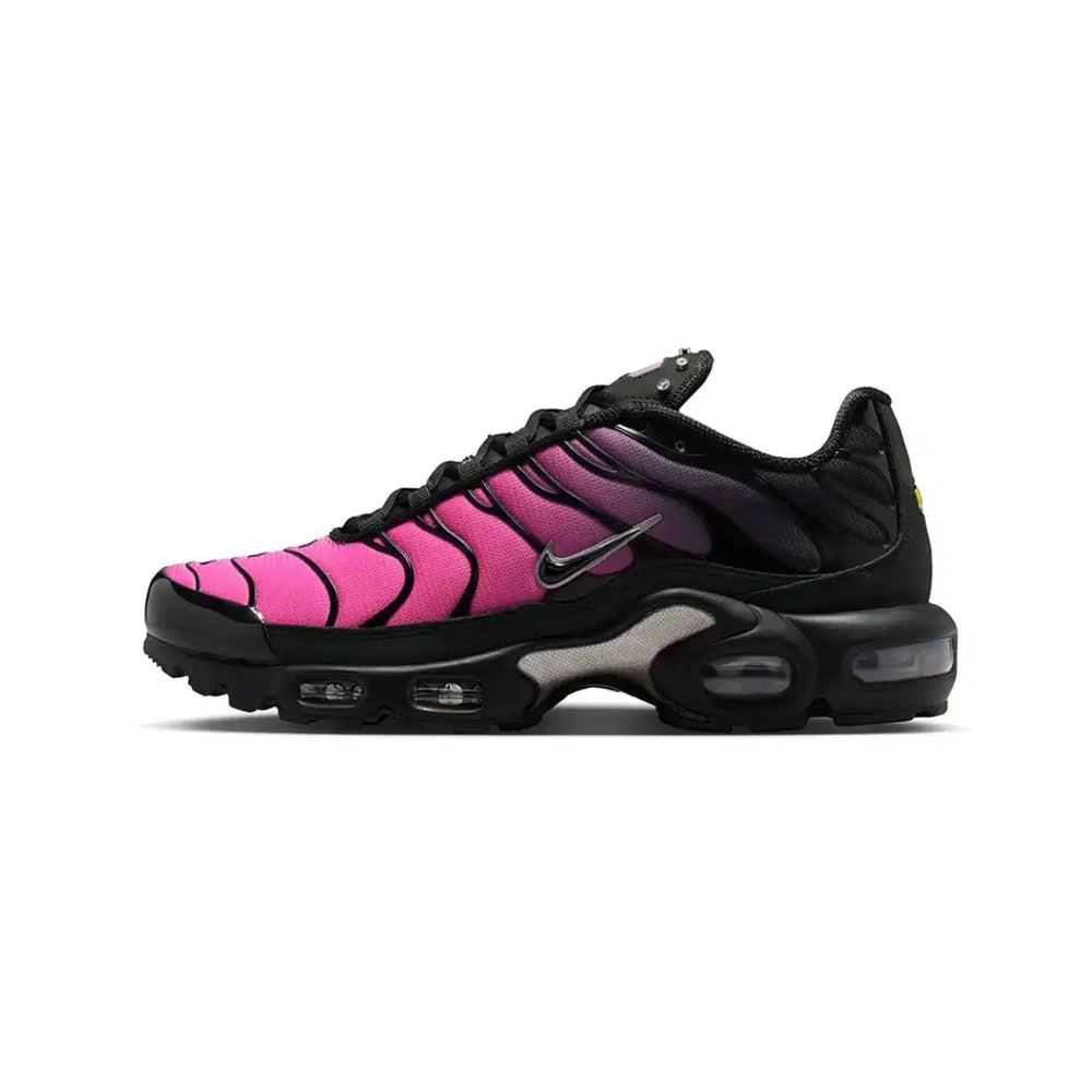 nike_air_max_plus_tn_black_peony_womens_2026_3