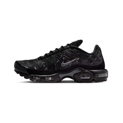 nike_air_max_plus_tn_black_wood_camo_3