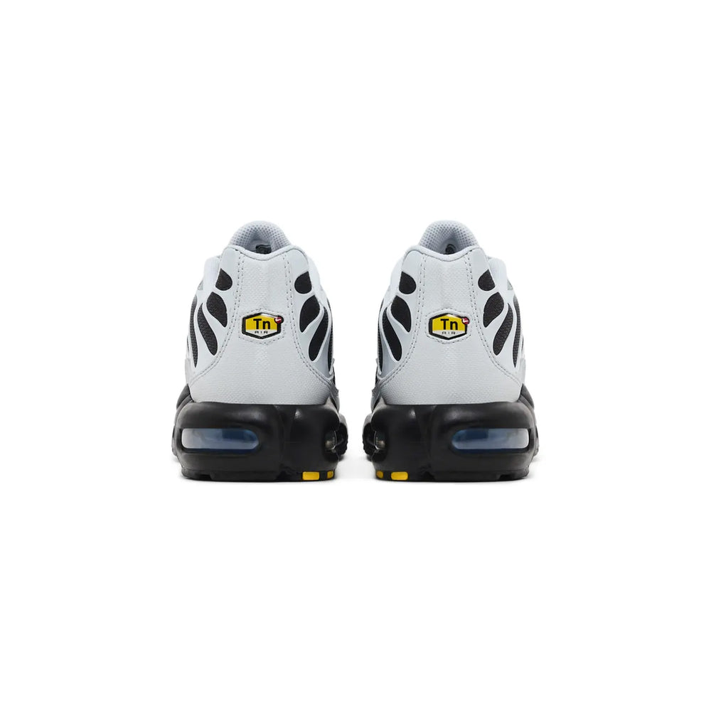 Nike-Air-Max-Plus-TN-Grey-University-Blue-Black-2025-4