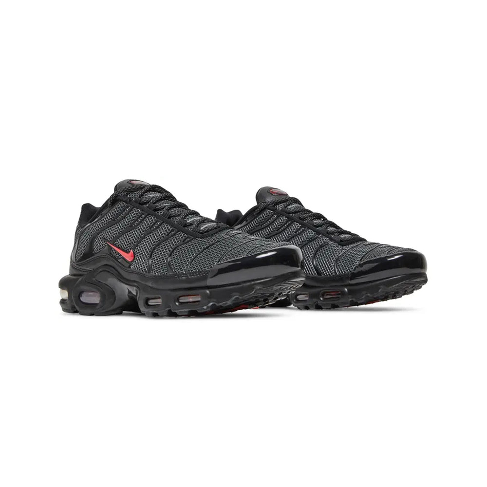 Nike-Air-Max-TN-Plus-Metal-Mesh-Black-Red-2021-2