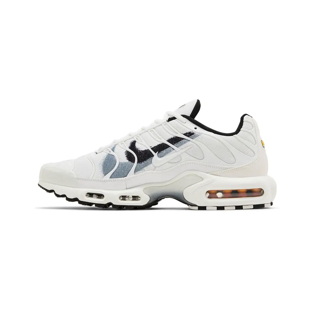 Nike-Air-Max-Terrascape-Plus-Spray-Paint-Swoosh-3