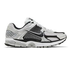 Nike-Air-Zoom-Vomero-5-Metallic-Silver-Black-1