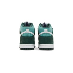 Nike-Dunk-High-Retro-SE-Athletic-Club-Pro-Green-2022-5