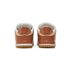 Nike-Dunk-Low-Disrupt-2-‘Mineral-Clay’-W-(2022)-4
