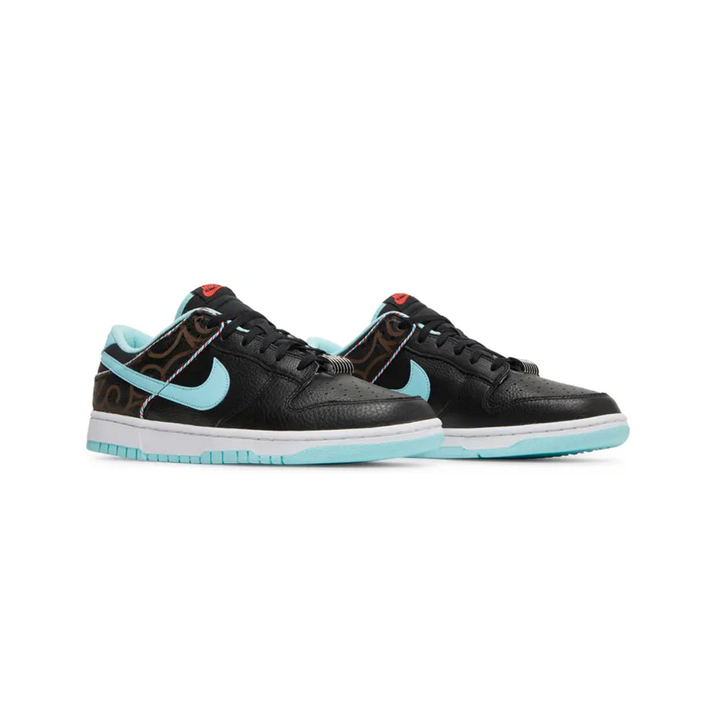 Nike-Dunk-Low-SE-‘Barber-Shop-Black’-(2022)-2