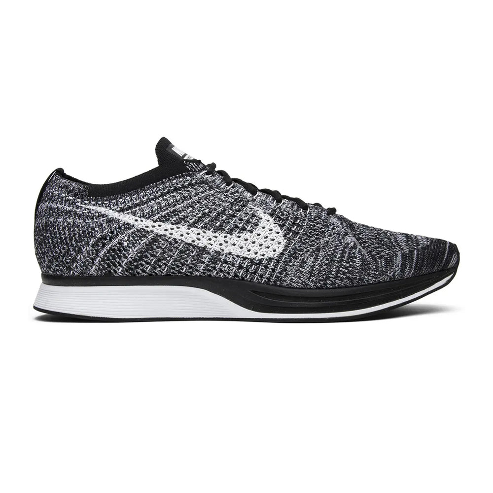 nike_flyknit_racer_oreo_2_2015_1