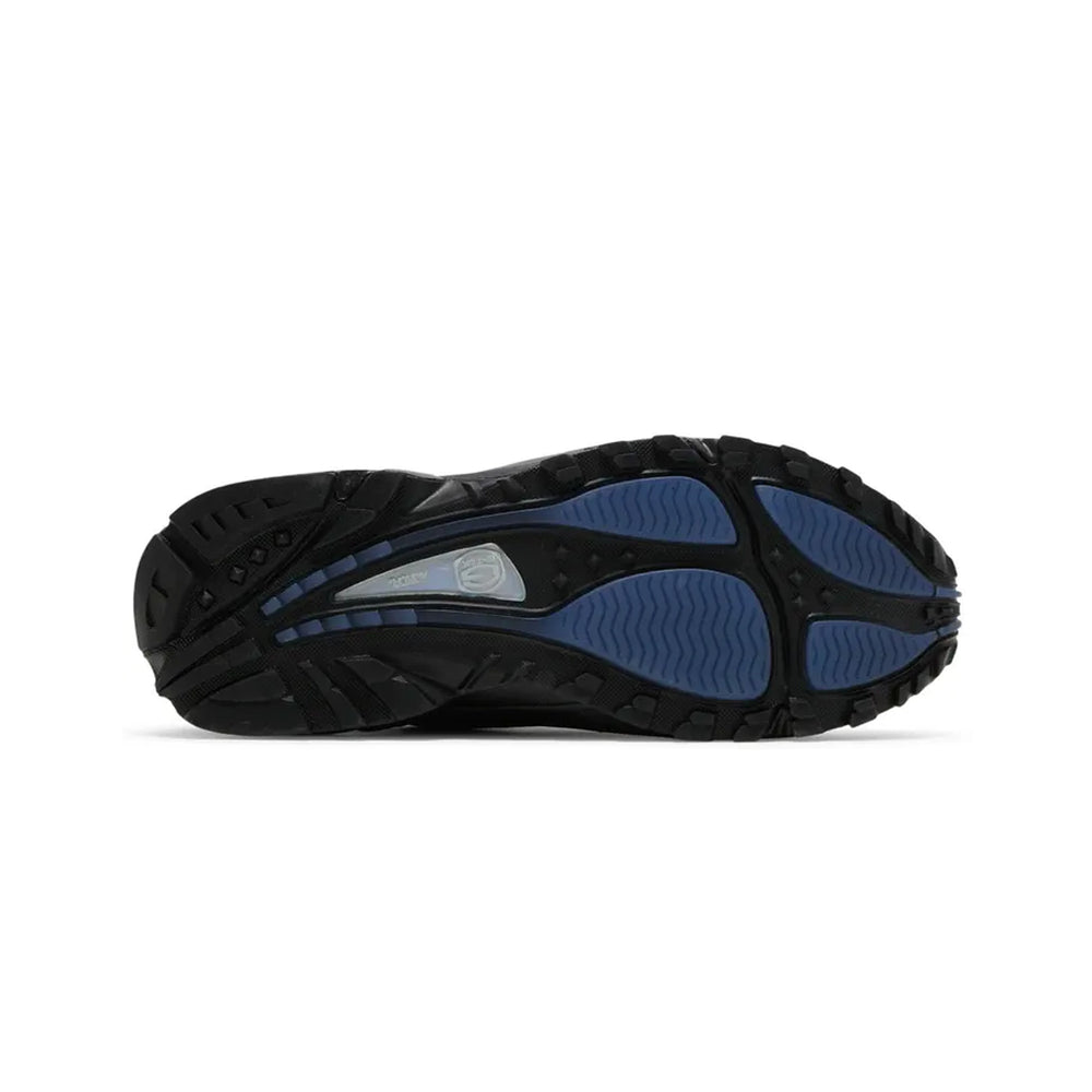 Nike-Hot-Step-Air-Terra-X-Drake-NOCTA-Triple-Black-2022-5