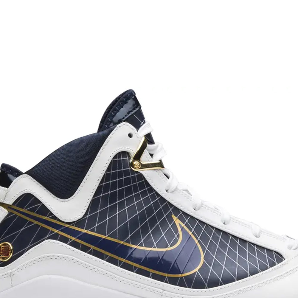Nike-LeBron-7-‘White-Midnight-Navy’-(2009)-6