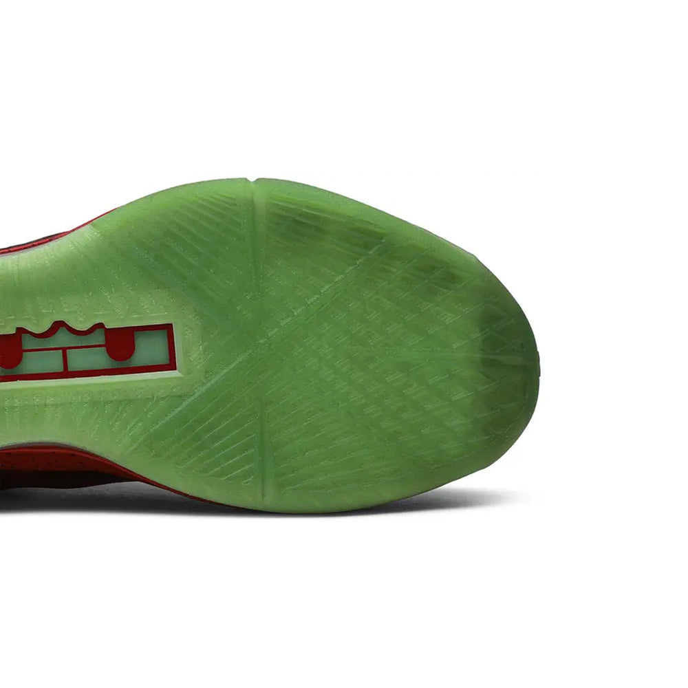Nike-LeBron-X-Christmas-2012-7