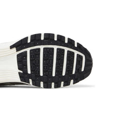 nike_p_6000_metallic_silver_2023_8