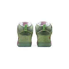 Nike-SB-Dunk-High-‘Strawberry-Cough’-(2021)-back