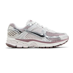 nike_zoom_vomero_5_sail_light_orewood_brown_w_2023_1