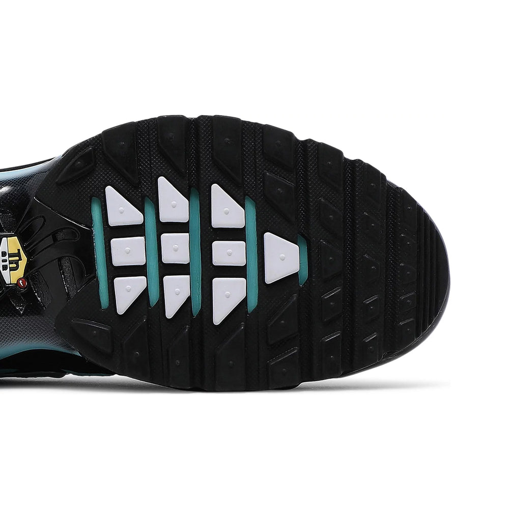 Nike-Air-Max-Plus-TN-Aqua-Blue-Tiffany-2024-Top-Sole
