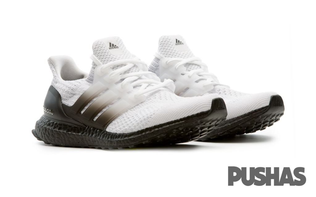 Adidas ultra boost 5.0 triple black vs white outlet