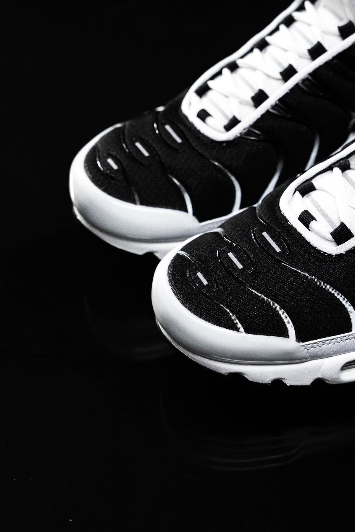 Nike Air Max Plus TN Killer Whale 2020 authenticated at PUSHAS