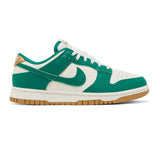 nike_dunk_low_malachite_university_gold_womens_2022_1