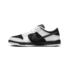 Nike SB Dunk Low SB 'Tightbooth' (2023)