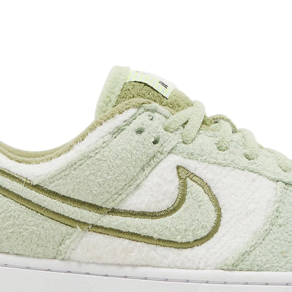 Nike Dunk Low SE Fleece Pack 'Honeydew' Women's (2022)