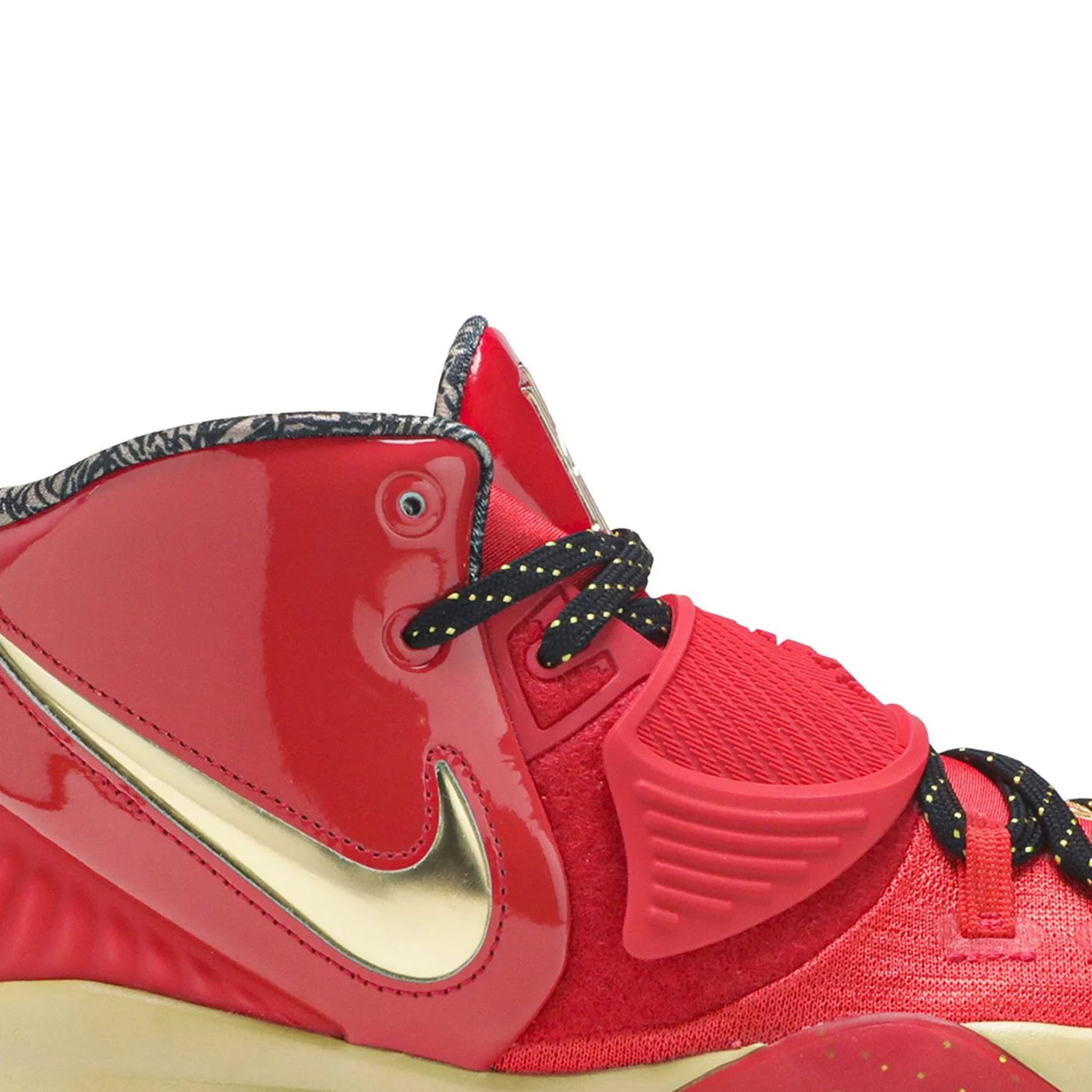 Kyrie 6 Trophies PUSHAS