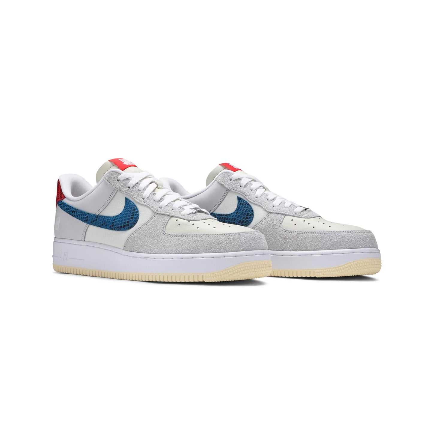 Air Force 1 Low SP Undefeated 5 On It Dunk Vs. AF1 'Grey Fog'