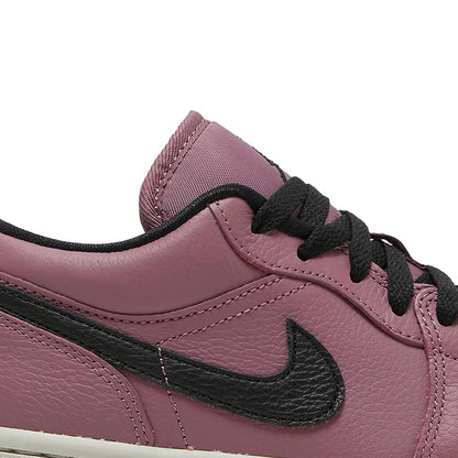 Air Jordan 1 Low 'Mulberry' Women's (2021)