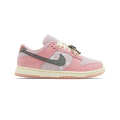 Dunk Low LX 'Barbie' W (2023)