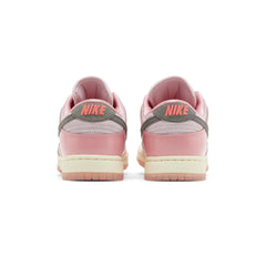 Dunk Low LX 'Barbie' W (2023)